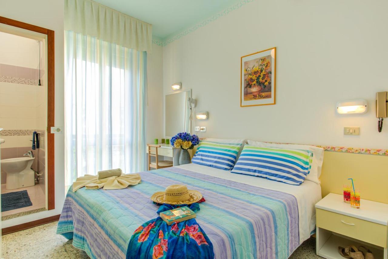 Hotel Puppi Cattolica Exterior foto